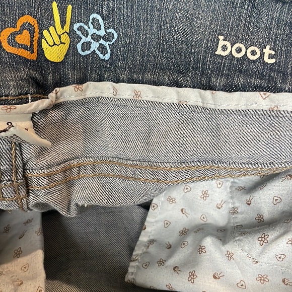 Mudd Juniors Boot Cut Jeans - Picture 4 of 6